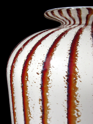 Red and white striped vase 2 - detail