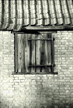 Wilstead - 35mm Ilford HP5 film, shop processed, hand printed fiber print 35mm Ilford HP5 film, shop processed, hand printed fiber print